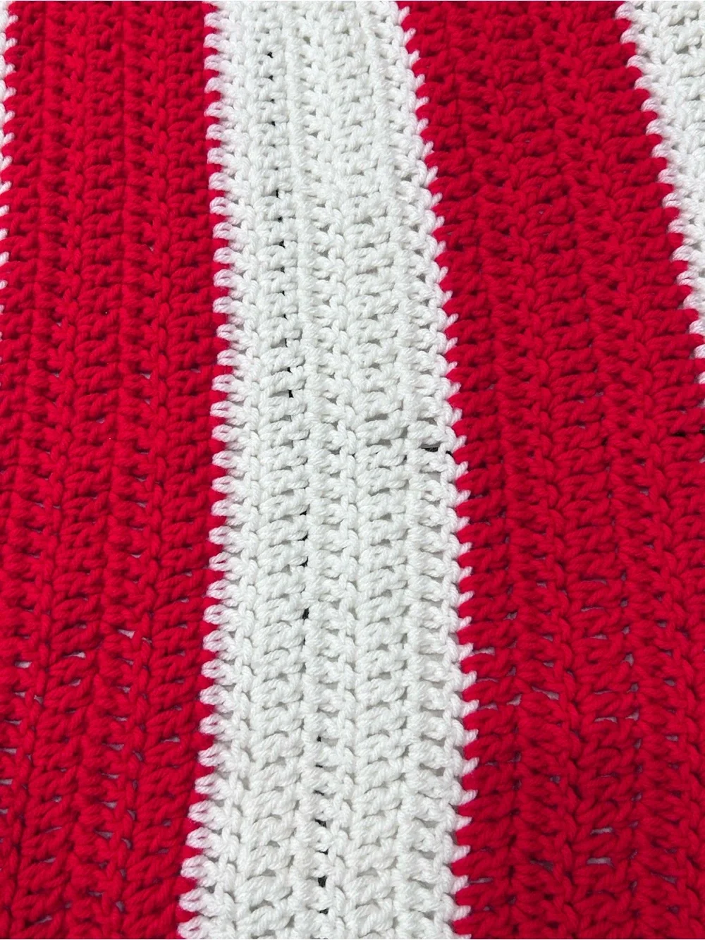 Vintage Hand Crocheted American Flag 3D Stars 42”x76” Blanket Throw Afghan